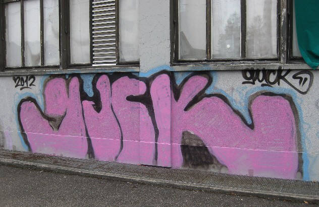 GUCK graffiti zrich